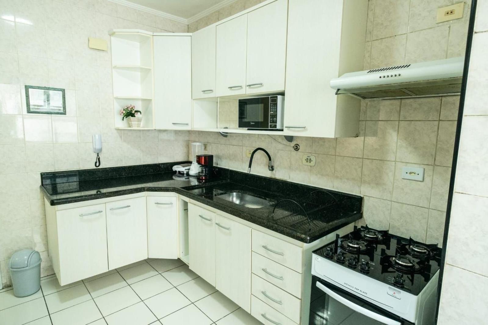 Beachfront Tupi: Ocean View with High-Speed Wi-Fi & Free Parking Praia Grande  Exterior photo